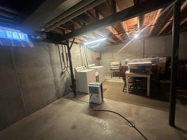 1310 W HIAWATHA DRIVE, Appleton, WI 54914