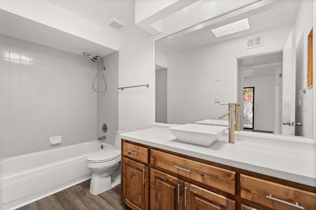 10321 CAMINO DEL OSO, Albuquerque, NM 87111