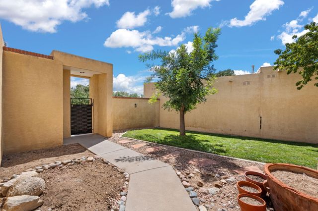 10321 CAMINO DEL OSO, Albuquerque, NM 87111