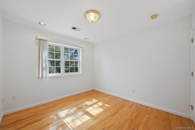 35 Wayacross Road, Mahopac, NY 10541