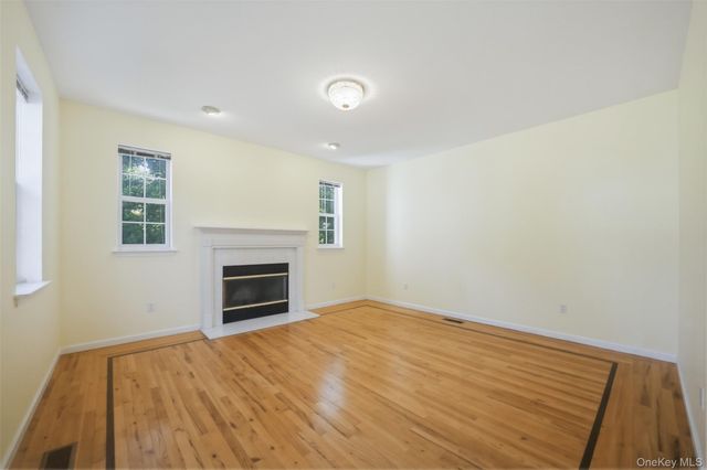 35 Wayacross Road, Mahopac, NY 10541