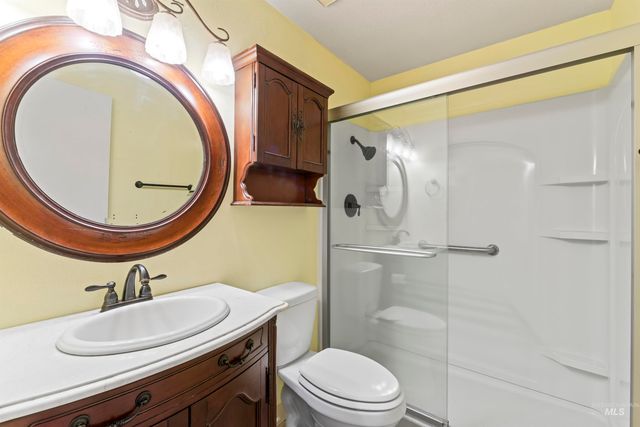 403 Tindall Ave, Mountain Home, ID 83647