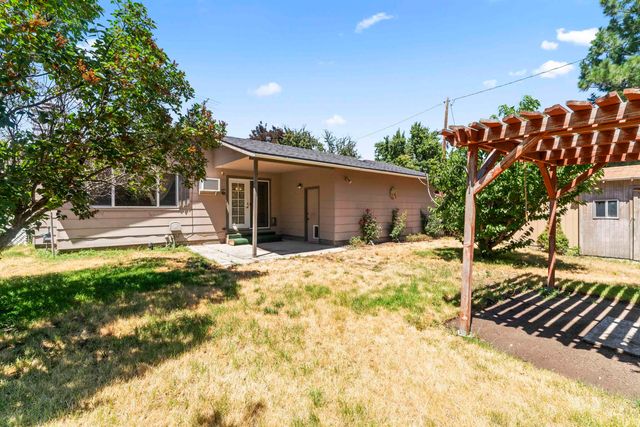 403 Tindall Ave, Mountain Home, ID 83647