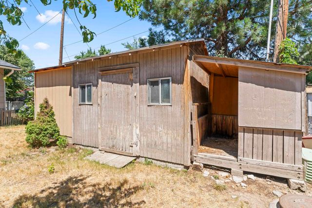 403 Tindall Ave, Mountain Home, ID 83647