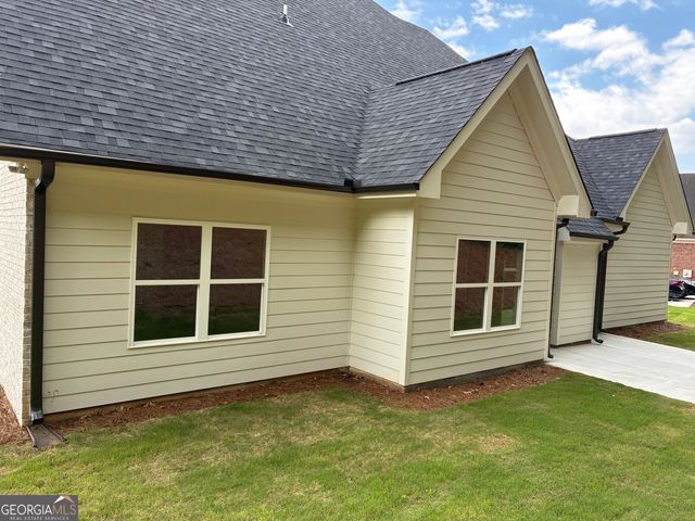 5624 SHAMROCK Lane, Douglasville, GA 30135