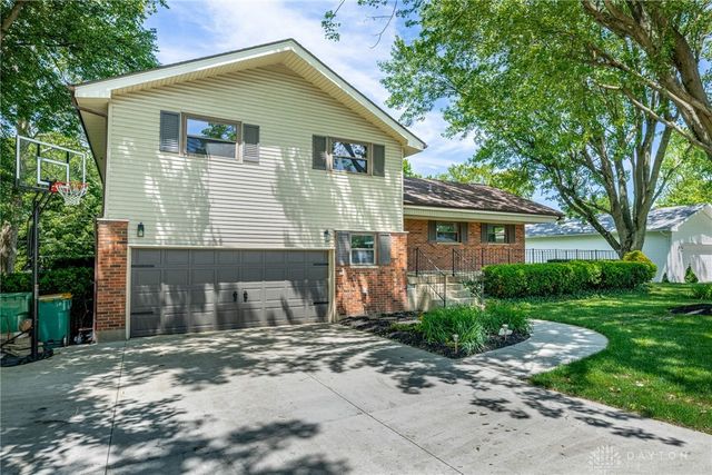 3222 Wooster Drive, Beavercreek, OH 45434