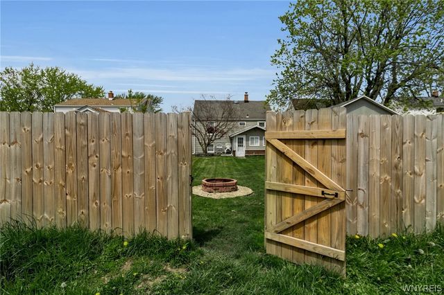 1127 Cleveland Drive, Cheektowaga, NY 14225