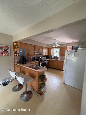 5532 Bruce Ave, Louisville, KY 40214