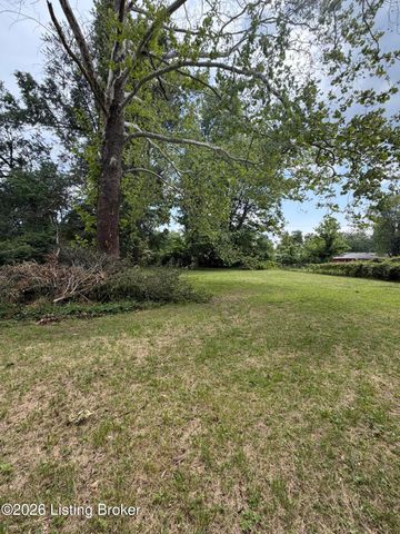 5532 Bruce Ave, Louisville, KY 40214