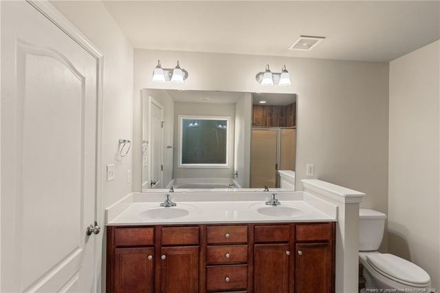 305 Home Stretch Lane, Raeford, NC 28376