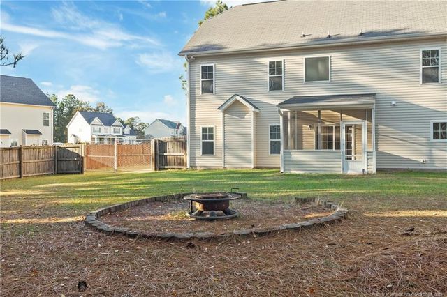 305 Home Stretch Lane, Raeford, NC 28376