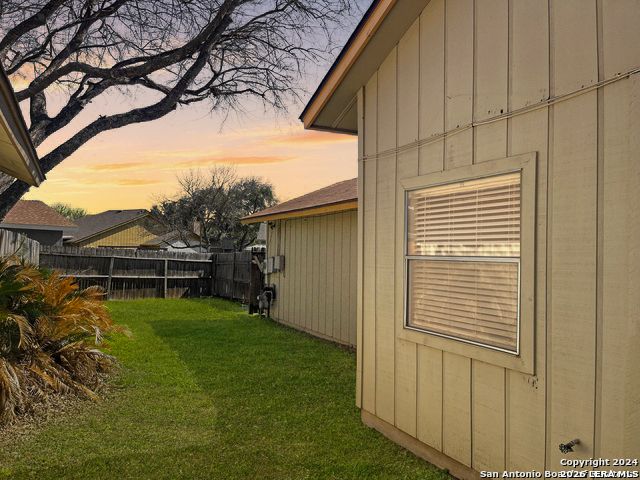13818 George, San Antonio, TX 78231