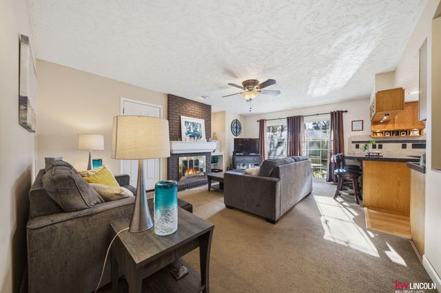 5224 Cameron Court, Lincoln, NE 68512