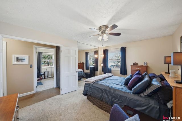 5224 Cameron Court, Lincoln, NE 68512