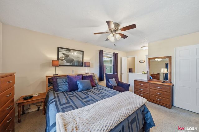 5224 Cameron Court, Lincoln, NE 68512