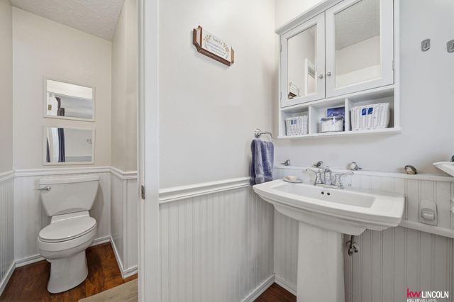 5224 Cameron Court, Lincoln, NE 68512