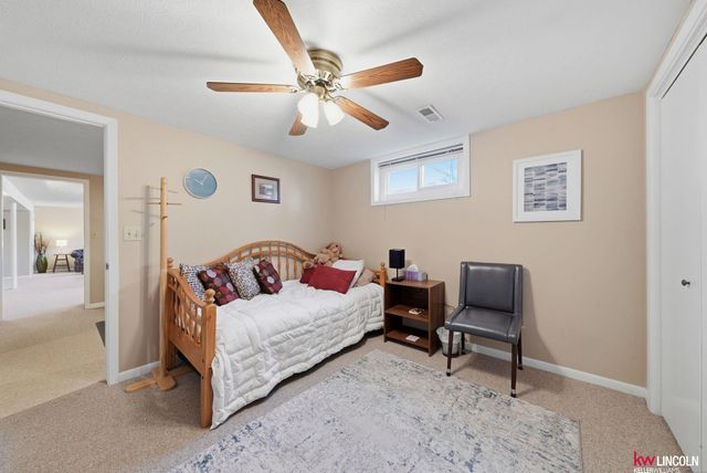 5224 Cameron Court, Lincoln, NE 68512