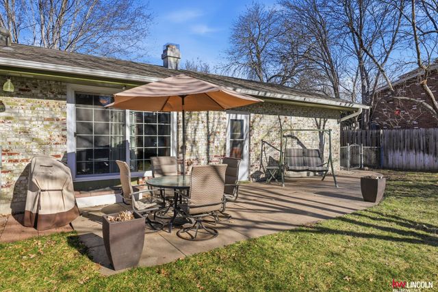 5224 Cameron Court, Lincoln, NE 68512