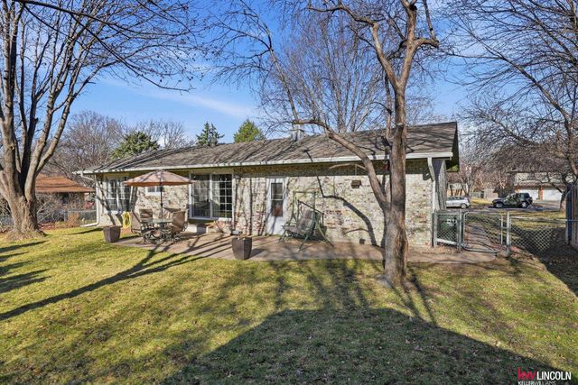 5224 Cameron Court, Lincoln, NE 68512