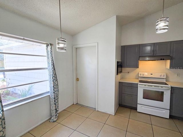 218 SAN FERNANDO COURT, Sanford, FL 32773