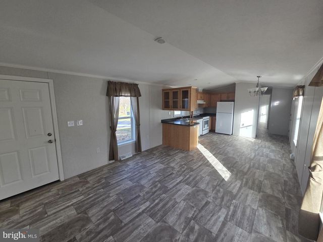 1 LAUREL TER, Quakertown, PA 18951