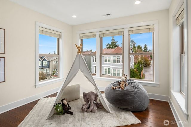 8505 NE 123rd Place, Kirkland, WA 98034