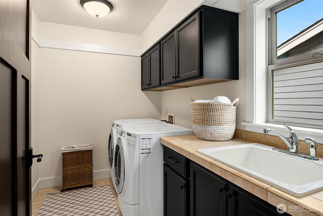 8505 NE 123rd Place, Kirkland, WA 98034