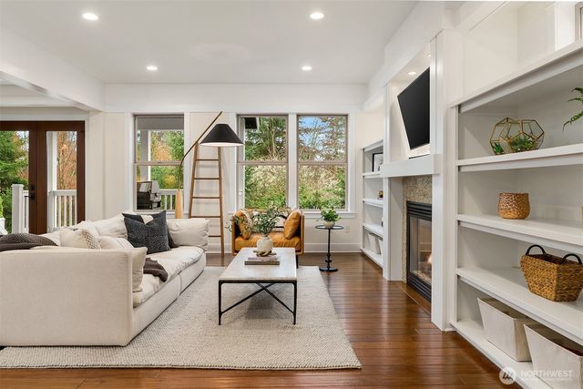 8505 NE 123rd Place, Kirkland, WA 98034