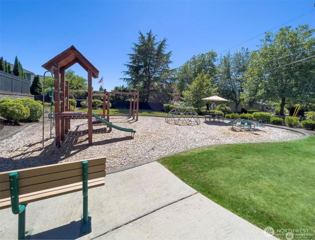 8505 NE 123rd Place, Kirkland, WA 98034