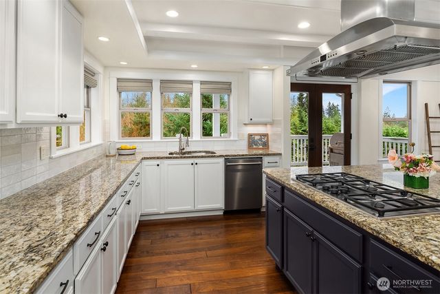 8505 NE 123rd Place, Kirkland, WA 98034