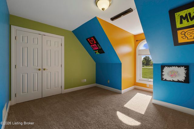 620 Twelve Oaks Dr, Mt Washington, KY 40047