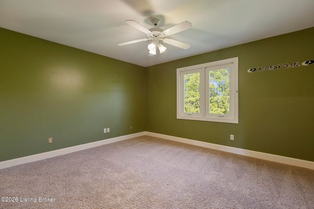 620 Twelve Oaks Dr, Mt Washington, KY 40047