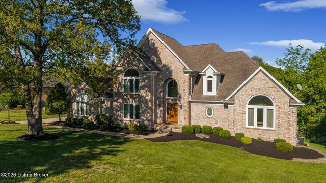 620 Twelve Oaks Dr, Mt Washington, KY 40047