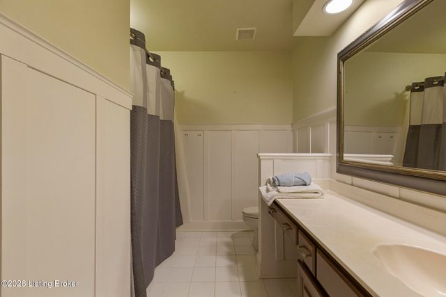 620 Twelve Oaks Dr, Mt Washington, KY 40047