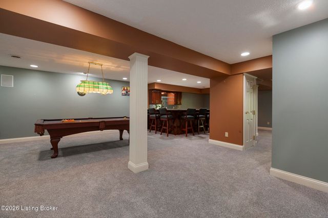 620 Twelve Oaks Dr, Mt Washington, KY 40047
