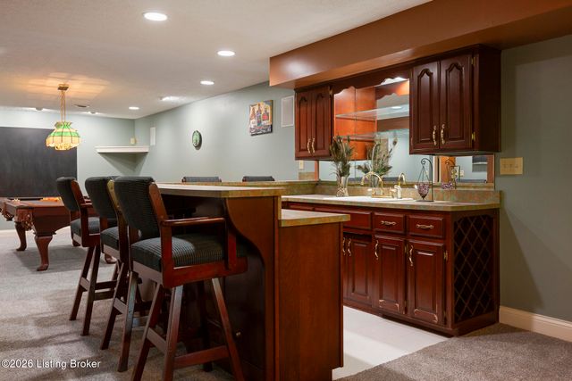 620 Twelve Oaks Dr, Mt Washington, KY 40047