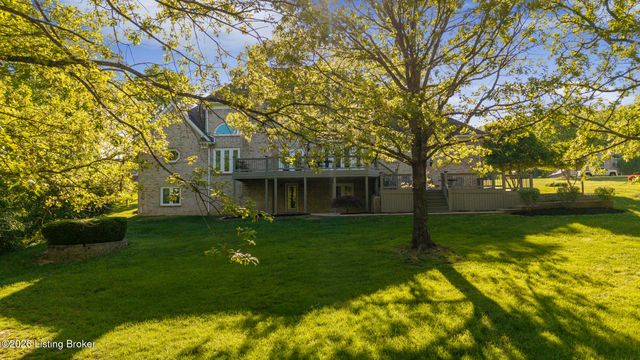 620 Twelve Oaks Dr, Mt Washington, KY 40047
