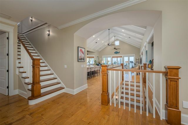 526 56TH STREET, Holmes Beach, FL 34217