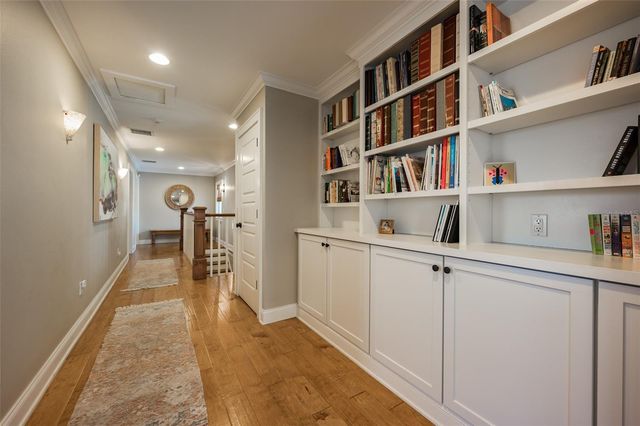 526 56TH STREET, Holmes Beach, FL 34217