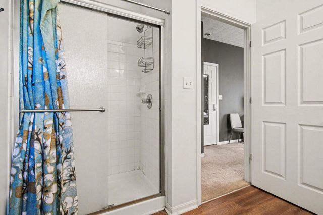 154 Saddlebrook Lane, 401, Florence, KY 41042