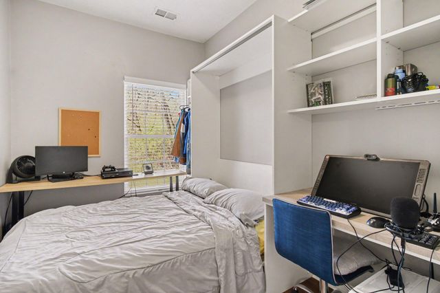 154 Saddlebrook Lane, 401, Florence, KY 41042