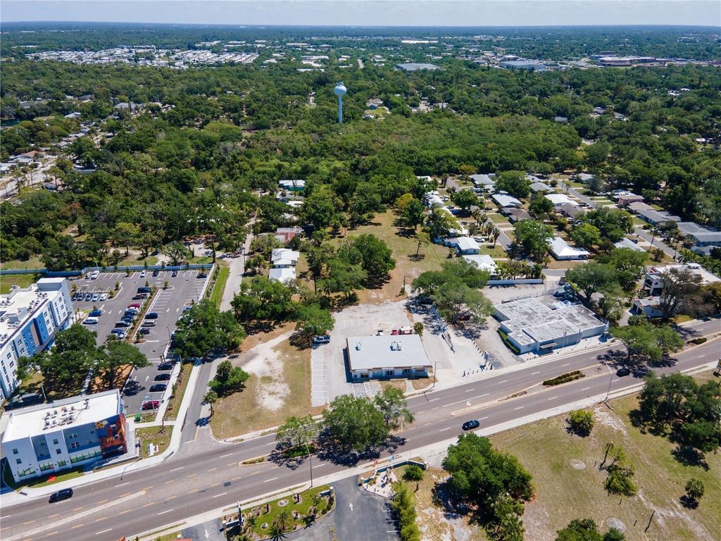 4500 N TAMIAMI TRAIL, SARASOTA, FL 34234 — photo 3