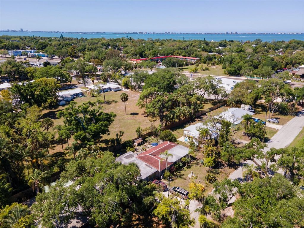 4500 N TAMIAMI TRAIL, SARASOTA, FL 34234 — photo 5