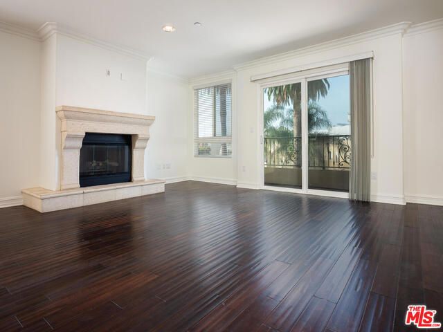 124 N Orlando Avenue 201, Los Angeles, CA 90048