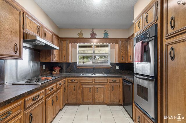 3506 WINDSOR LANE, Wichita Falls, TX 76308