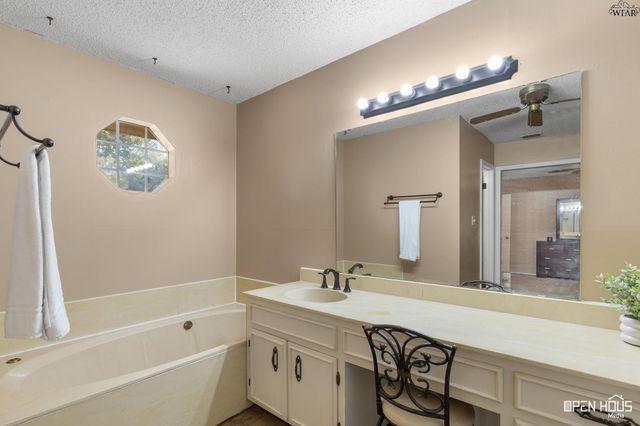 3506 WINDSOR LANE, Wichita Falls, TX 76308