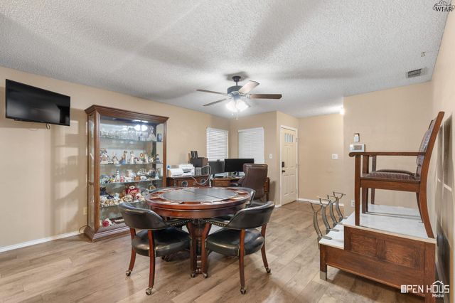 3506 WINDSOR LANE, Wichita Falls, TX 76308