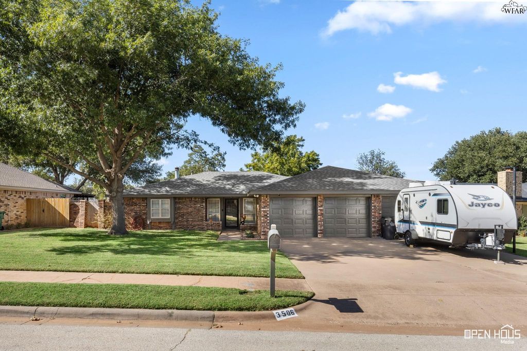 3506 WINDSOR LANE, Wichita Falls, TX 76308