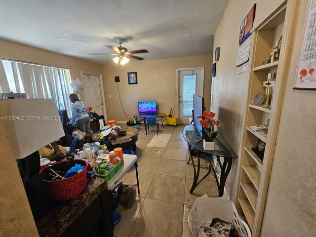 221 NE 21st St, Pompano Beach, FL 33060