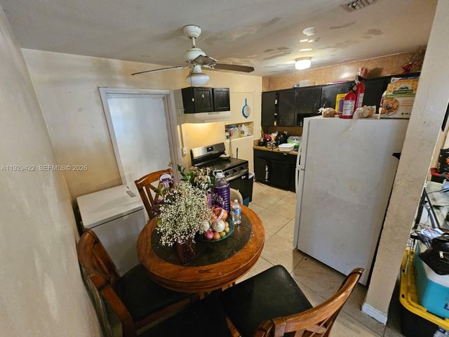 221 NE 21st St, Pompano Beach, FL 33060